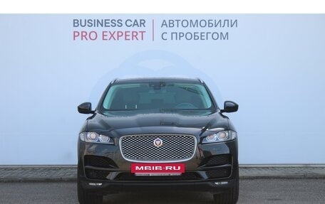 Jaguar F-Pace, 2016 год, 2 075 000 рублей, 2 фотография