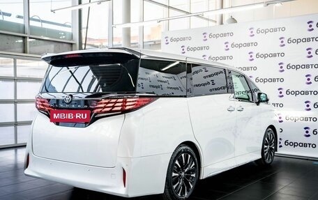 Toyota Alphard, 2024 год, 13 125 000 рублей, 4 фотография