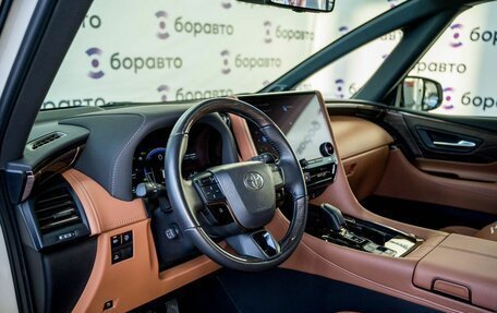 Toyota Alphard, 2024 год, 13 125 000 рублей, 25 фотография