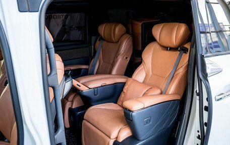 Toyota Alphard, 2024 год, 13 125 000 рублей, 26 фотография
