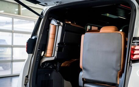 Toyota Alphard, 2024 год, 13 125 000 рублей, 39 фотография