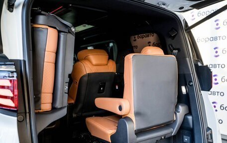 Toyota Alphard, 2024 год, 13 125 000 рублей, 38 фотография