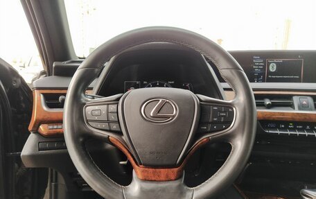 Lexus UX I, 2019 год, 2 900 000 рублей, 27 фотография