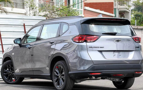 Chevrolet Orlando, 2023 год, 1 500 000 рублей, 4 фотография