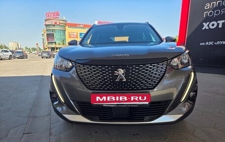 Peugeot 2008 II, 2021 год, 1 570 000 рублей, 2 фотография