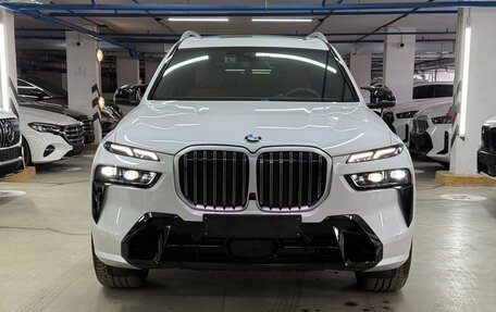 BMW X7, 2024 год, 15 490 000 рублей, 2 фотография