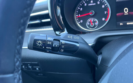KIA K5, 2021 год, 2 200 000 рублей, 10 фотография