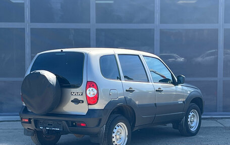 Chevrolet Niva I рестайлинг, 2018 год, 770 000 рублей, 7 фотография