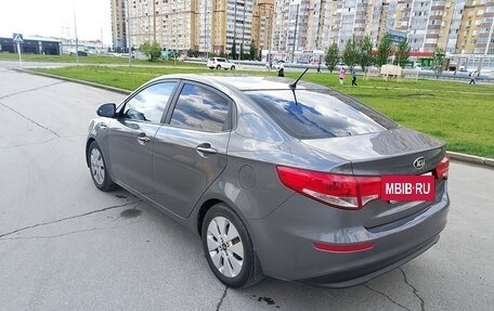 KIA Rio III рестайлинг, 2016 год, 1 000 000 рублей, 4 фотография