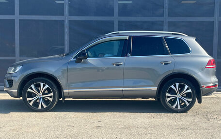 Volkswagen Touareg III, 2017 год, 2 600 000 рублей, 8 фотография