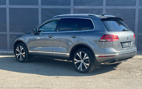 Volkswagen Touareg III, 2017 год, 2 600 000 рублей, 5 фотография