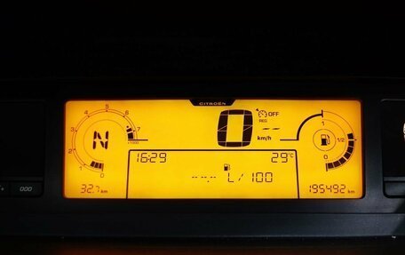 Citroen C4 Picasso II рестайлинг, 2012 год, 515 000 рублей, 17 фотография