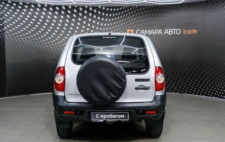 Chevrolet Niva I рестайлинг, 2018 год, 778 000 рублей, 8 фотография