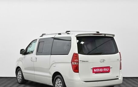 Hyundai Grand Starex Grand Starex I рестайлинг 2, 2010 год, 1 315 000 рублей, 4 фотография