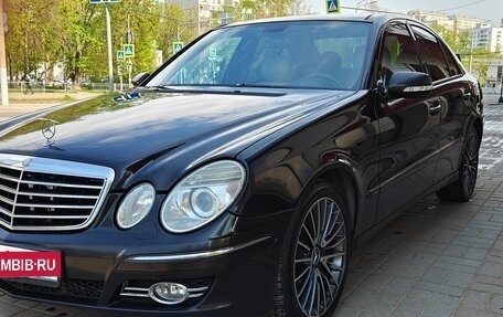 Mercedes-Benz E-Класс, 2008 год, 1 600 000 рублей, 3 фотография