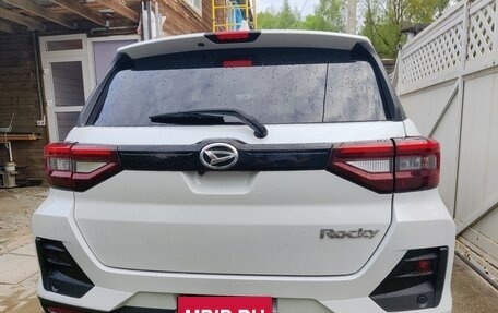 Daihatsu Rocky, 2023 год, 2 100 000 рублей, 5 фотография