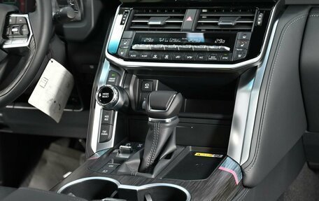 Toyota Land Cruiser, 2026 год, 14 350 000 рублей, 13 фотография
