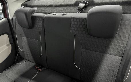 Renault Logan II, 2015 год, 775 000 рублей, 10 фотография