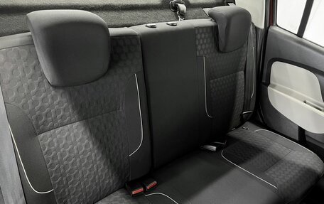 Renault Logan II, 2015 год, 775 000 рублей, 13 фотография