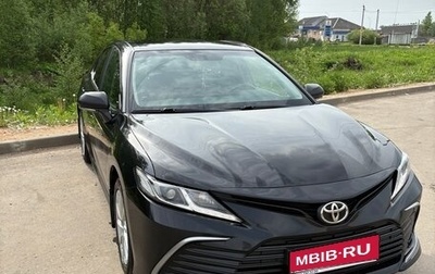 Toyota Camry, 2021 год, 2 400 000 рублей, 1 фотография