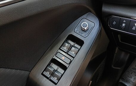 Haval Jolion, 2023 год, 1 768 000 рублей, 12 фотография