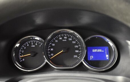 Renault Logan II, 2017 год, 942 100 рублей, 13 фотография