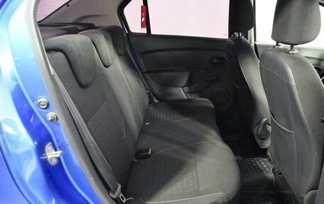 Renault Logan II, 2017 год, 942 100 рублей, 7 фотография