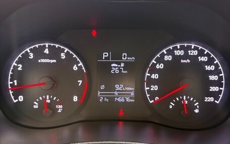 Hyundai Solaris II рестайлинг, 2018 год, 900 000 рублей, 11 фотография