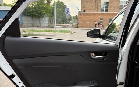 Hyundai Solaris II рестайлинг, 2018 год, 900 000 рублей, 13 фотография