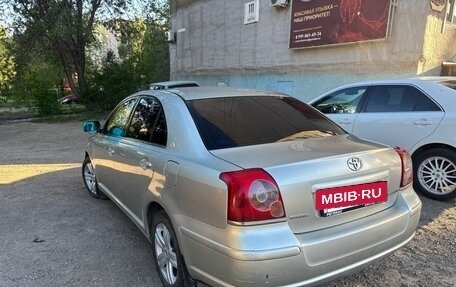 Toyota Avensis III рестайлинг, 2006 год, 600 000 рублей, 4 фотография