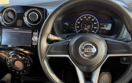 Nissan Note II рестайлинг, 2017 год, 990 000 рублей, 12 фотография