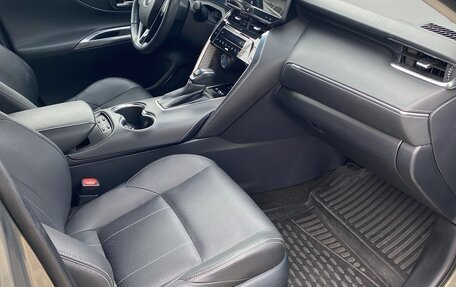 Toyota Harrier, 2021 год, 4 850 000 рублей, 7 фотография