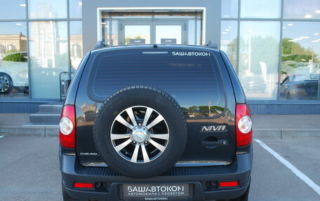 Chevrolet Niva I рестайлинг, 2012 год, 525 000 рублей, 6 фотография