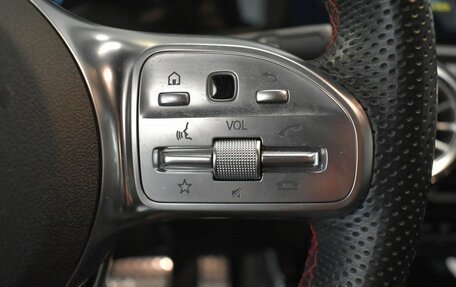 Mercedes-Benz CLA, 2019 год, 3 375 000 рублей, 11 фотография