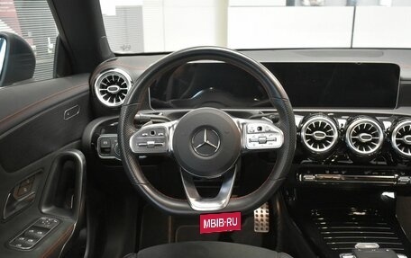 Mercedes-Benz CLA, 2019 год, 3 375 000 рублей, 8 фотография