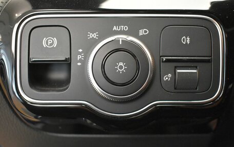 Mercedes-Benz CLA, 2019 год, 3 375 000 рублей, 16 фотография