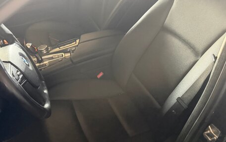 BMW 5 серия, 2012 год, 1 250 000 рублей, 11 фотография