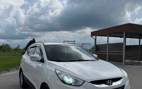 Hyundai ix35 I рестайлинг, 2012 год, 1 380 000 рублей, 2 фотография