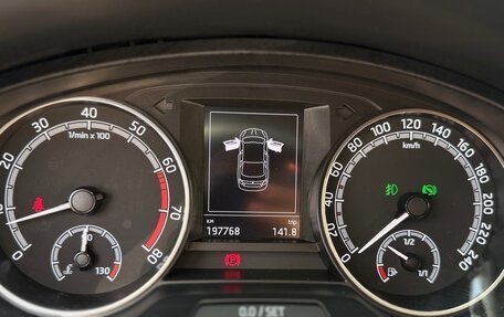 Skoda Rapid I, 2017 год, 1 100 000 рублей, 37 фотография