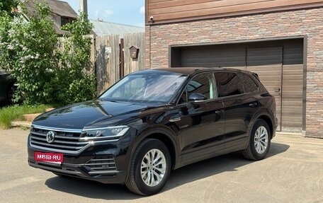 Volkswagen Touareg III, 2019 год, 4 950 000 рублей, 1 фотография