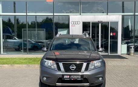 Nissan Terrano III, 2017 год, 1 000 000 рублей, 2 фотография