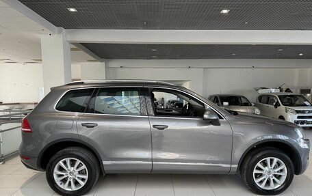 Volkswagen Touareg III, 2012 год, 2 099 000 рублей, 4 фотография