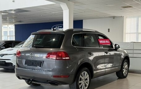Volkswagen Touareg III, 2012 год, 2 099 000 рублей, 8 фотография