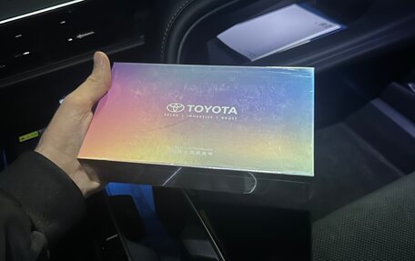 Toyota Camry, 2025 год, 4 250 000 рублей, 8 фотография