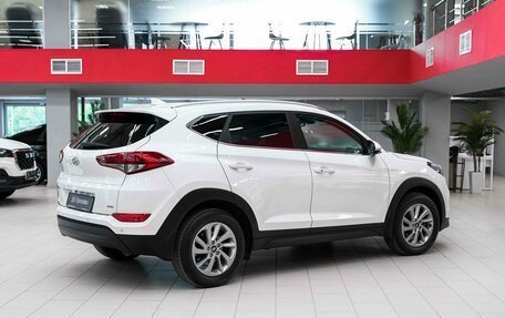 Hyundai Tucson III, 2018 год, 1 850 000 рублей, 2 фотография