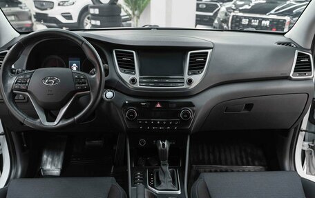 Hyundai Tucson III, 2018 год, 1 850 000 рублей, 9 фотография