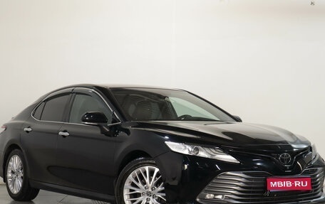 Toyota Camry, 2018 год, 3 029 000 рублей, 1 фотография
