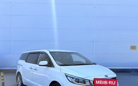 KIA Carnival III, 2018 год, 2 889 000 рублей, 2 фотография