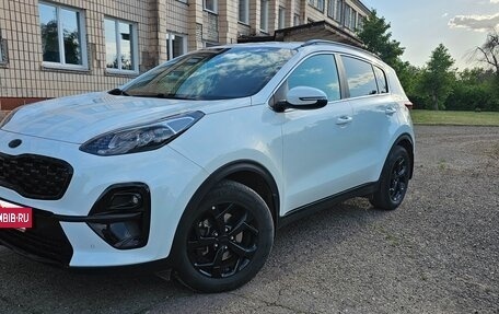 KIA Sportage IV рестайлинг, 2021 год, 2 700 000 рублей, 5 фотография