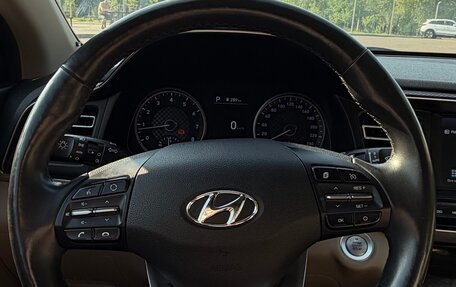 Hyundai Elantra VI рестайлинг, 2019 год, 2 100 000 рублей, 7 фотография